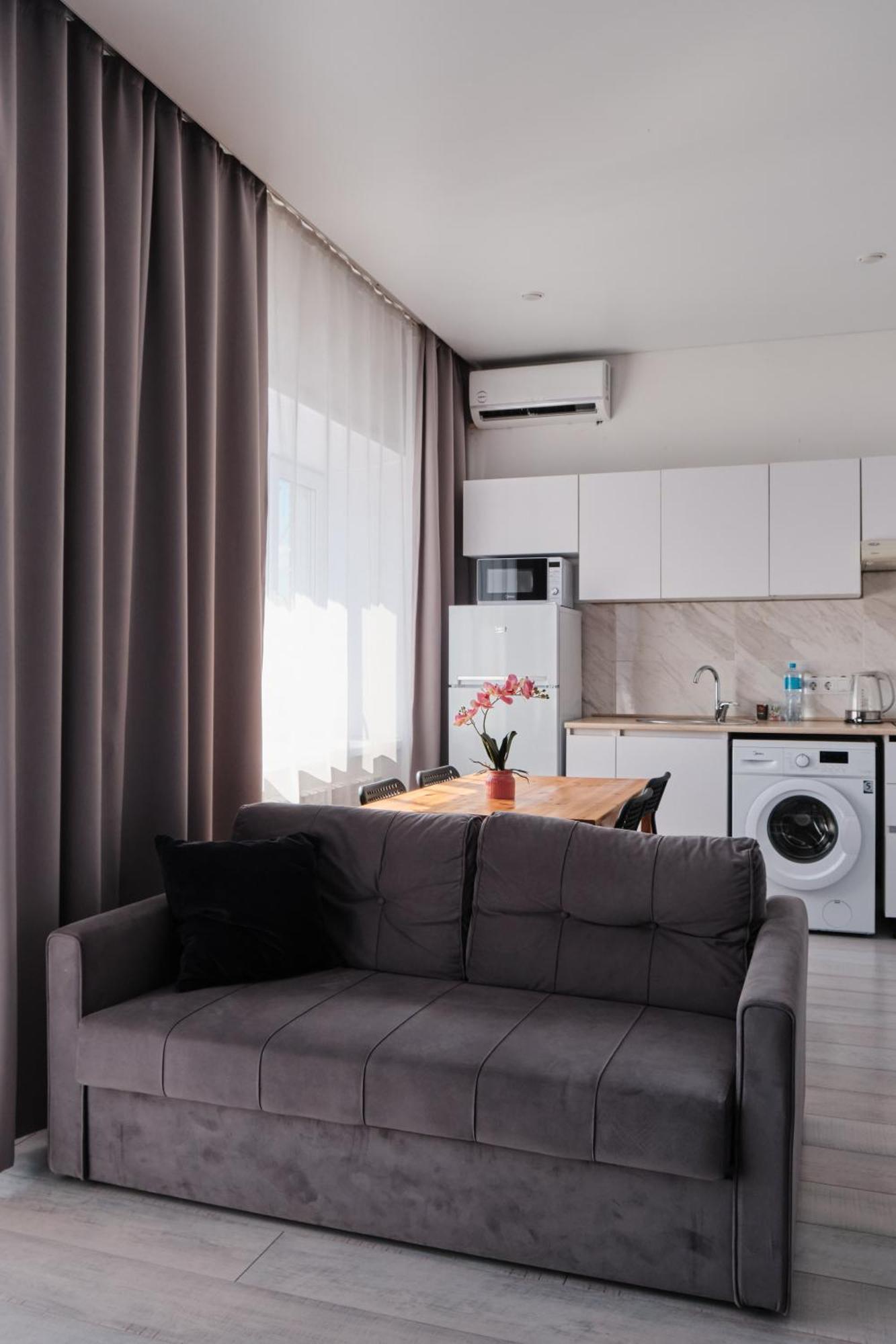 Seven City Apartments Semey Ngoại thất bức ảnh