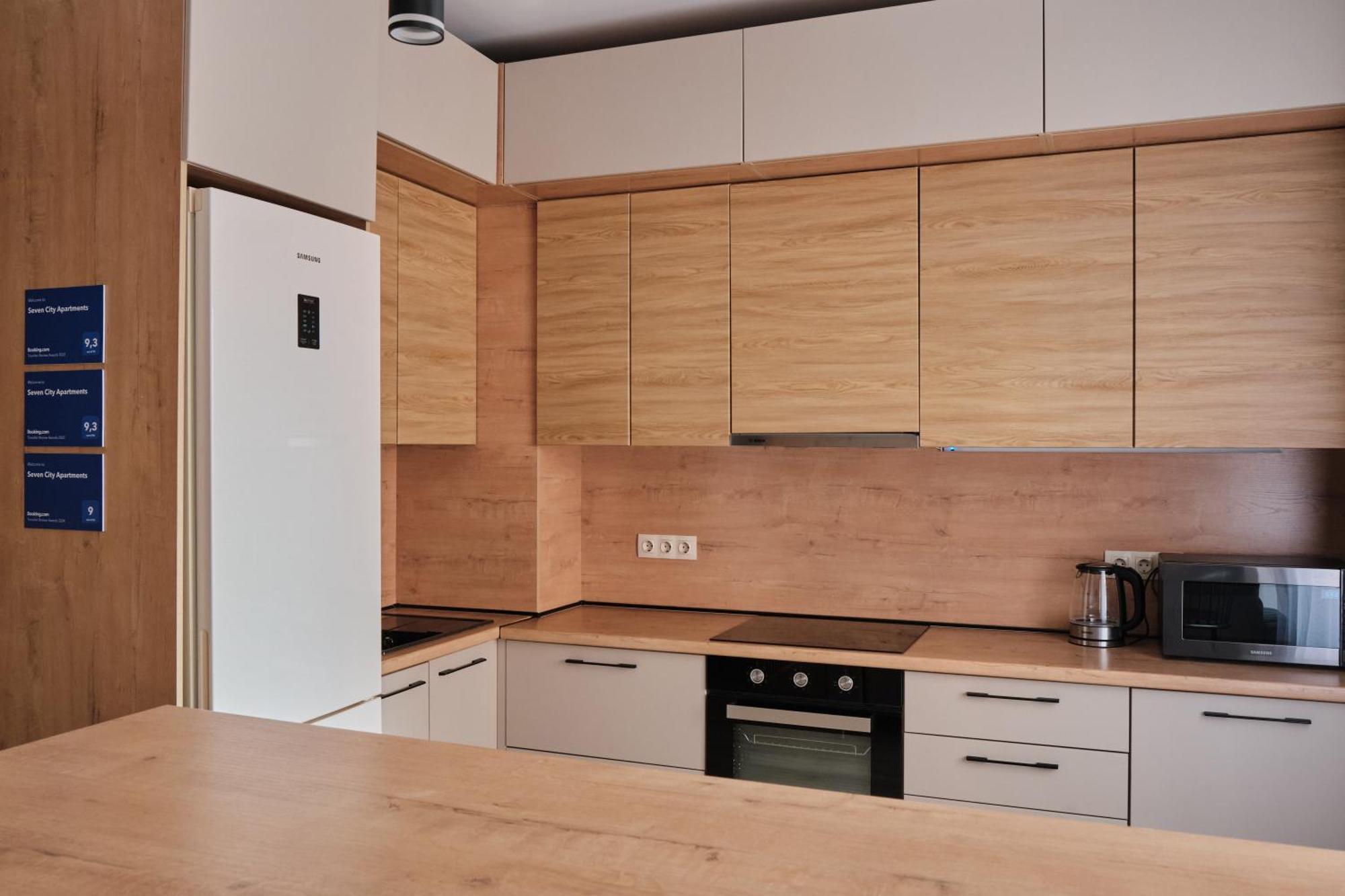 Seven City Apartments Semey Ngoại thất bức ảnh